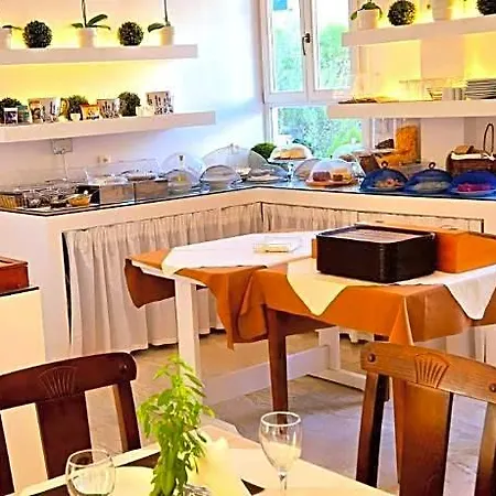 Afrodite Szálloda 3*